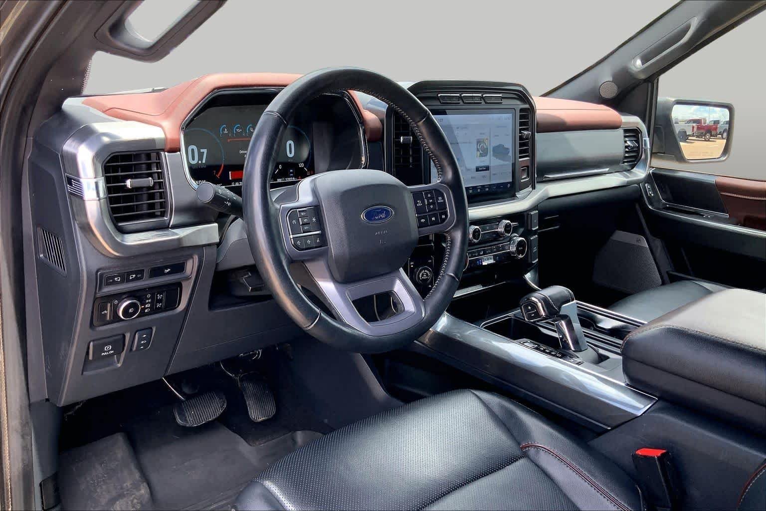 Used 2023 Carbonized Gray Metallic Ford LARIAT image 18