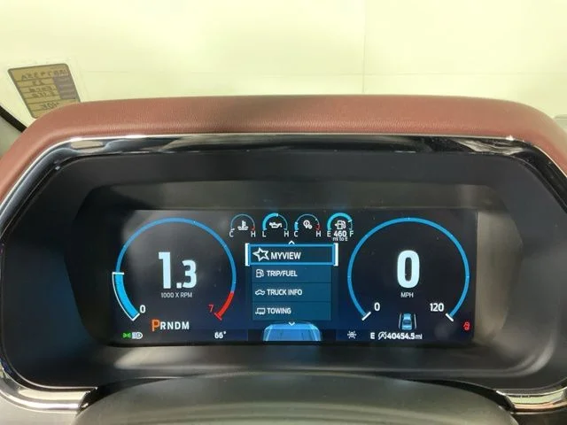 Used 2023 Gray Ford Lariat image 18