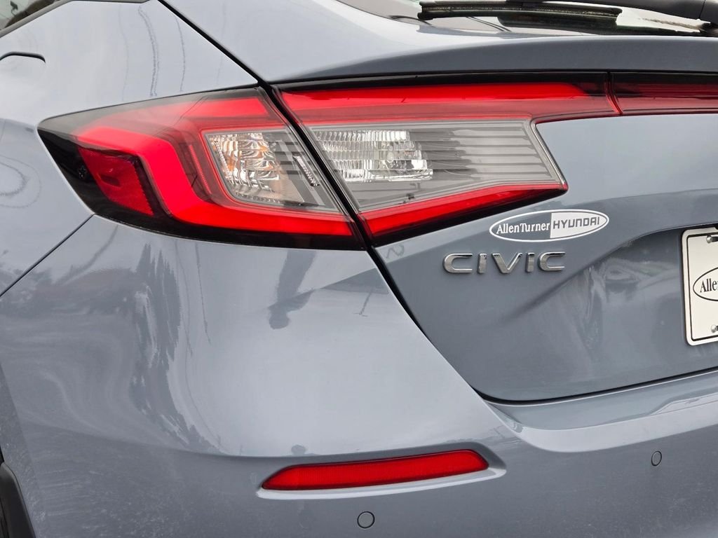 2023 Honda Civic Hatchback Sport Touring - Photo 6