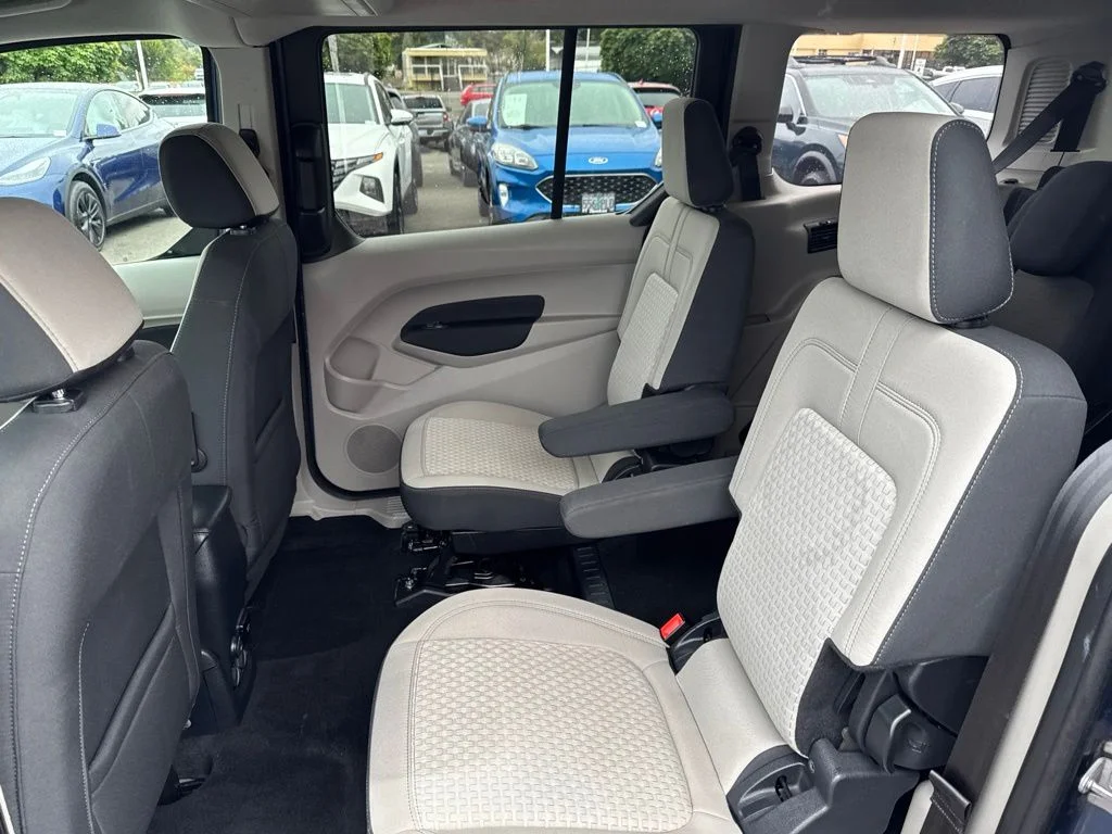 Used 2019 Blue Metallic Ford XLT image 6