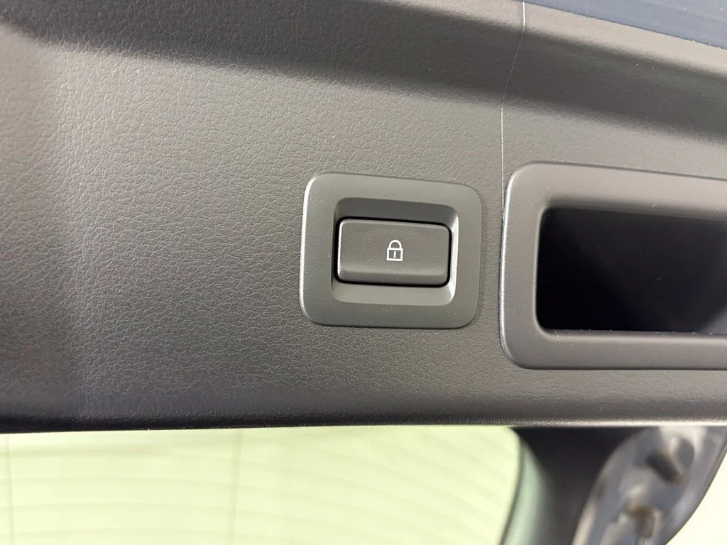 Used 2024 Gray Mazda 2.5 S Carbon Edition image 36