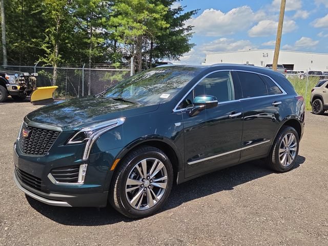 Used 2025 Emerald Lake Metallic Cadillac Premium Luxury image 32