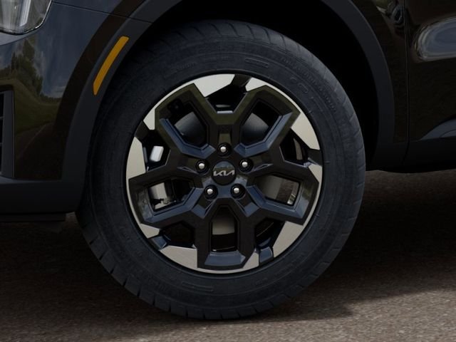 New 2026 Ebony Black Kia S image 9