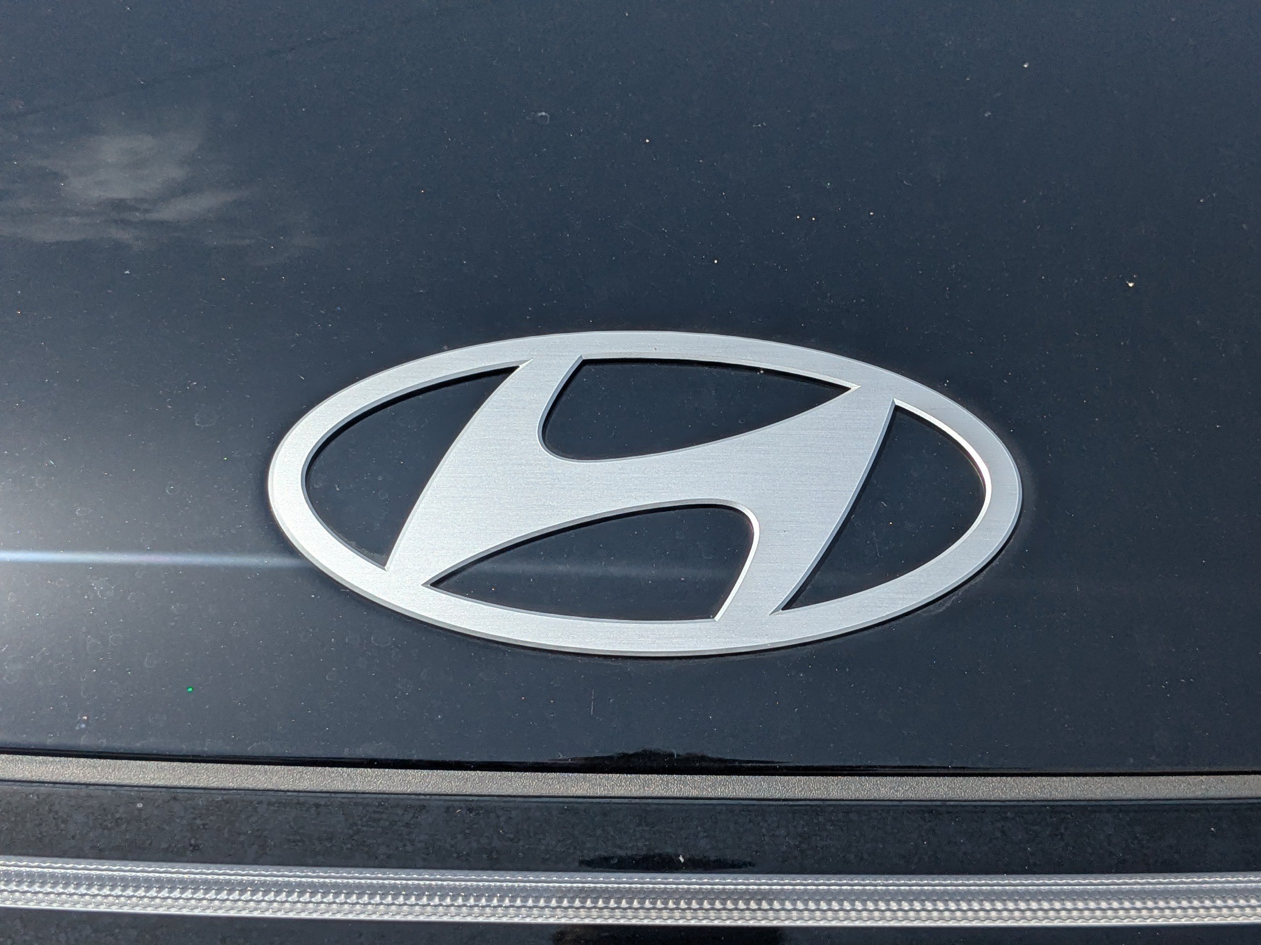 New 2026 Abyss Black Pearl Hyundai SE FWD image 13