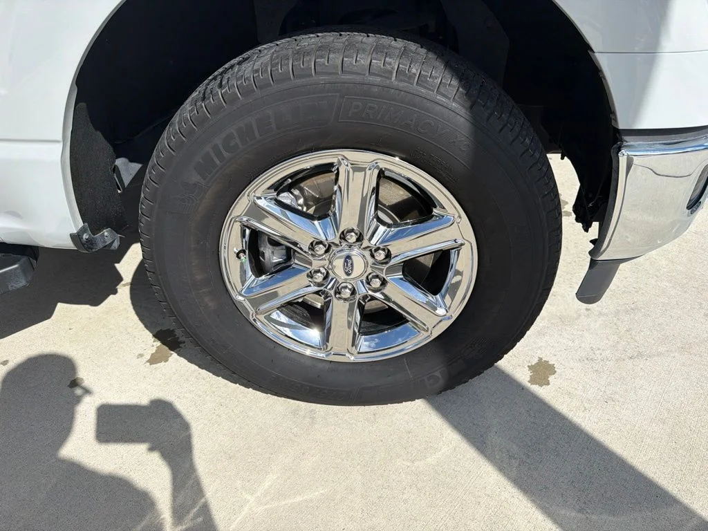 Certified Used 2024 Avalanche Gray Ford XLT image 10