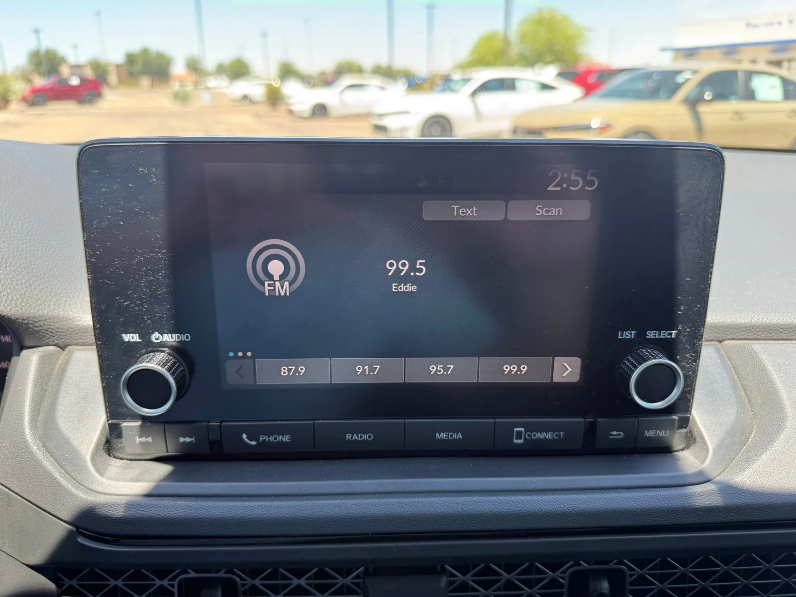 2025 Honda Accord SE - Photo 23
