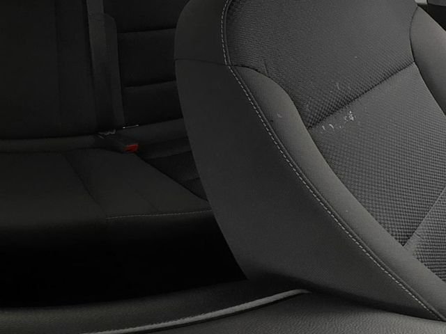 Used 2018 Silver Chevrolet LT image 36