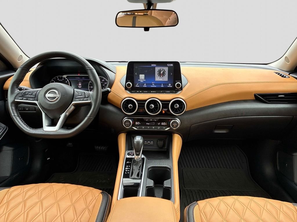 Used 2025 Gray Nissan SV image 15