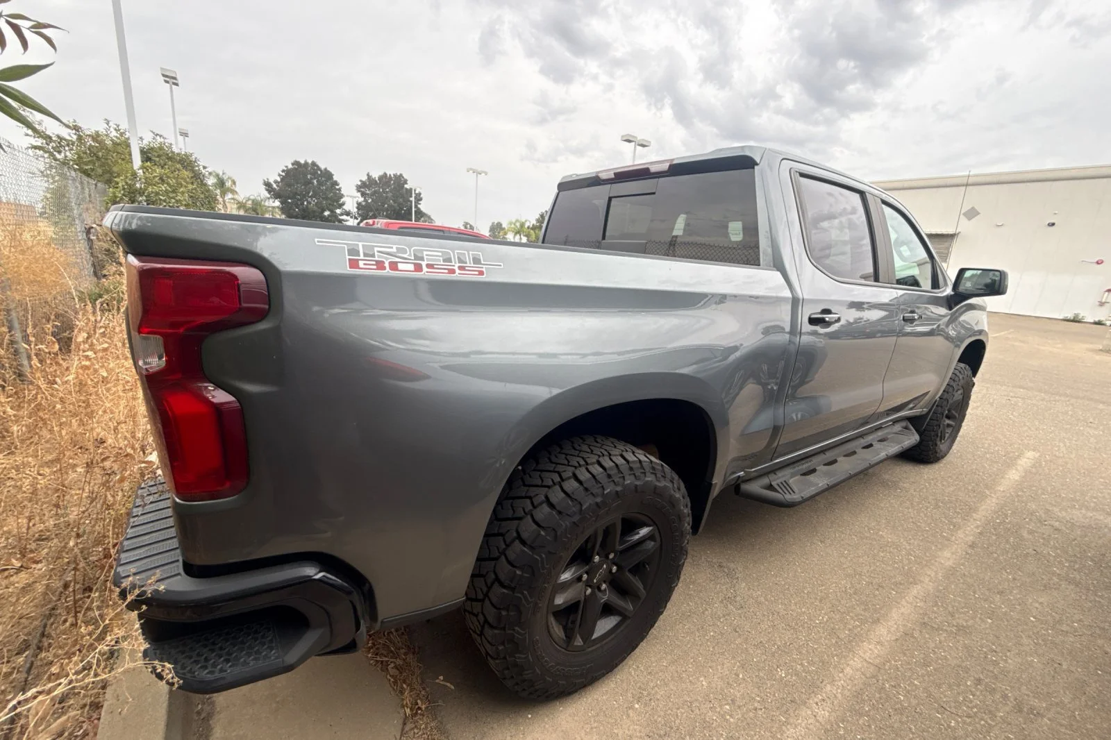 Used 2019 SATIN STEEL METALLIC Chevrolet LT Trail Boss image 4