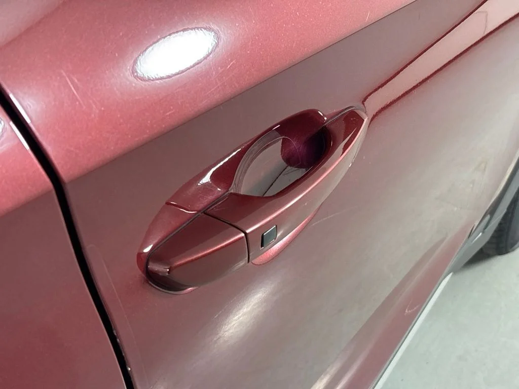 Used 2018 Red Hyundai SEL Plus image 12