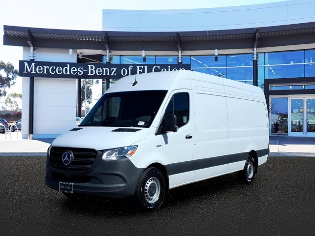 2025 Mercedes-Benz eSprinter Cargo Van