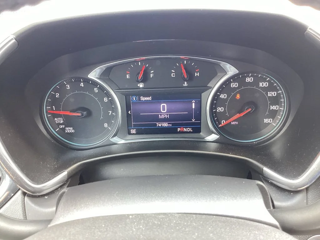 Used 2019 CAJUN RED TINTCOAT Chevrolet LT image 14