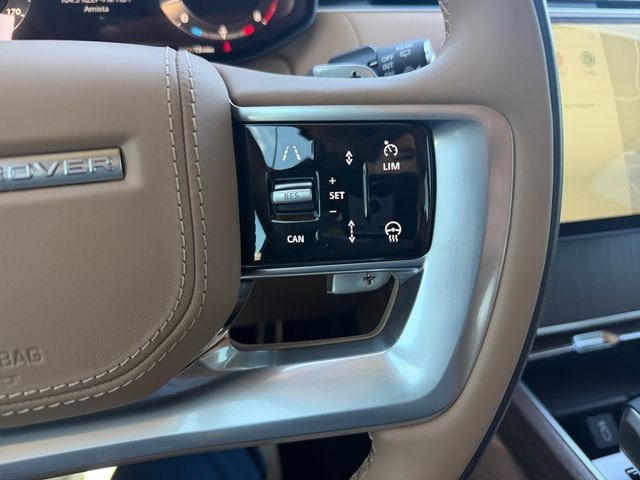 New 2026 Belgravia Green Land Rover SE image 23