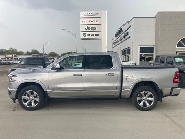 2021 RAM 1500 Limited 4x4 Crew Cab 5'7's photo