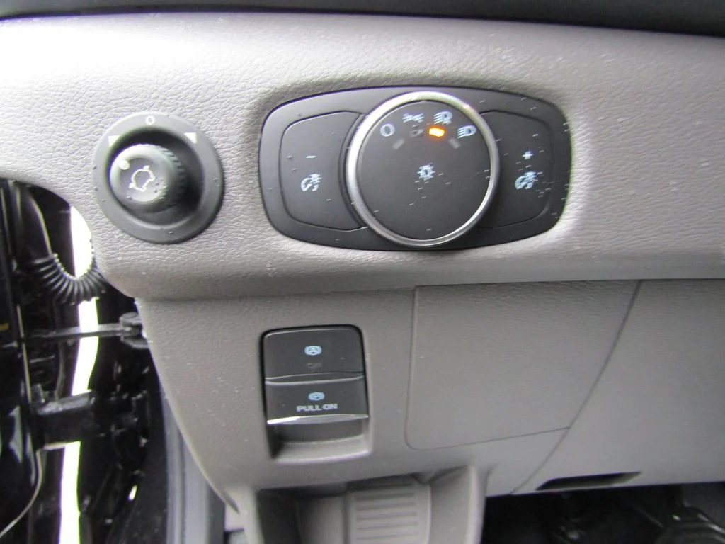 New 2026 Agate Black Metallic Ford Cargo Van image 23