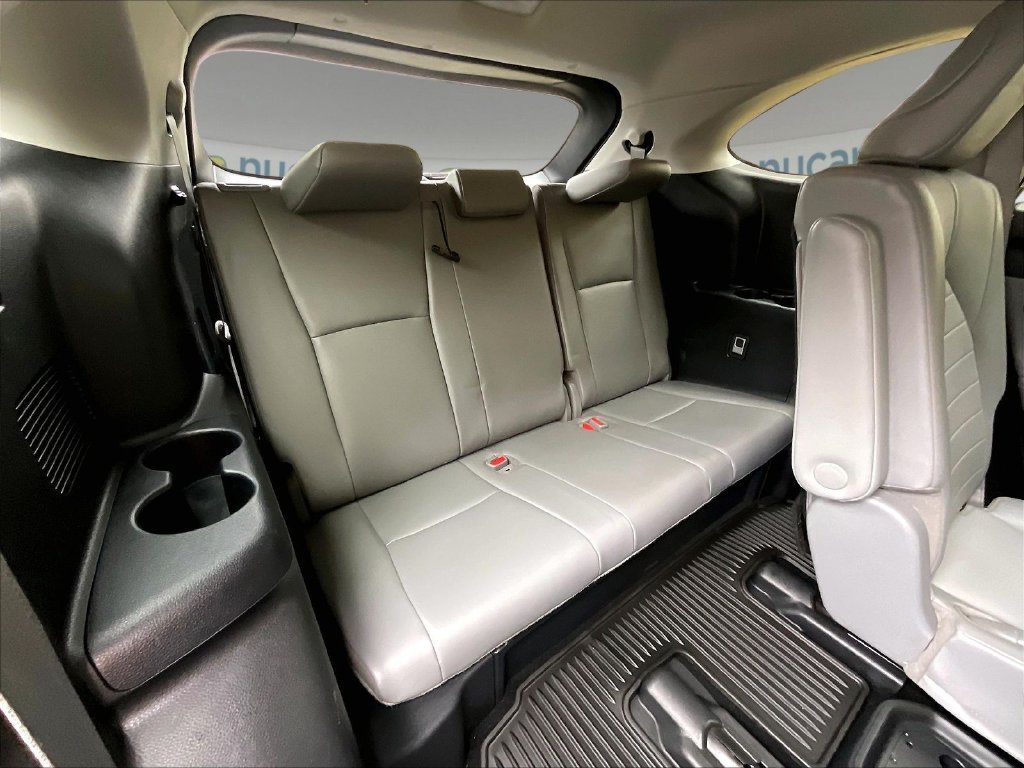 Used 2021 Magnetic Gray Metallic Toyota XLE image 17