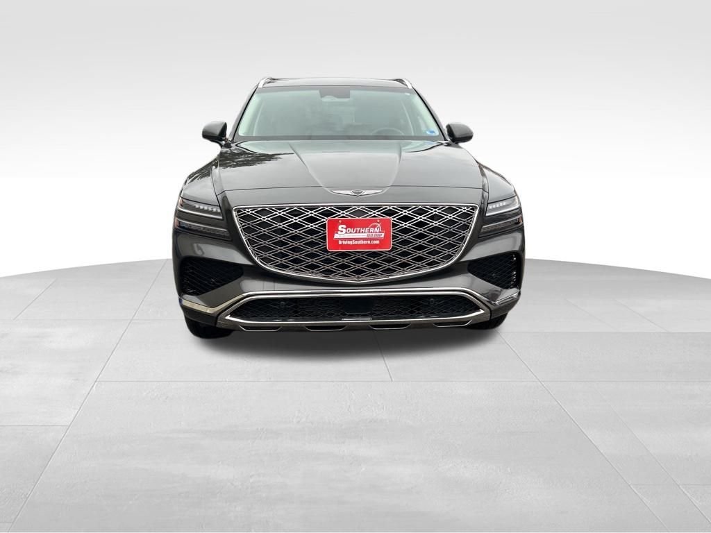 Used 2025 Gray Genesis 2.5T image 9