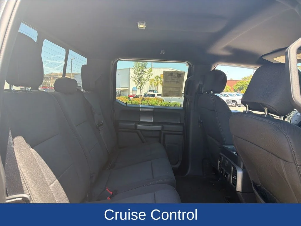 Used 2020 Magnetic Metallic Ford XLT image 13