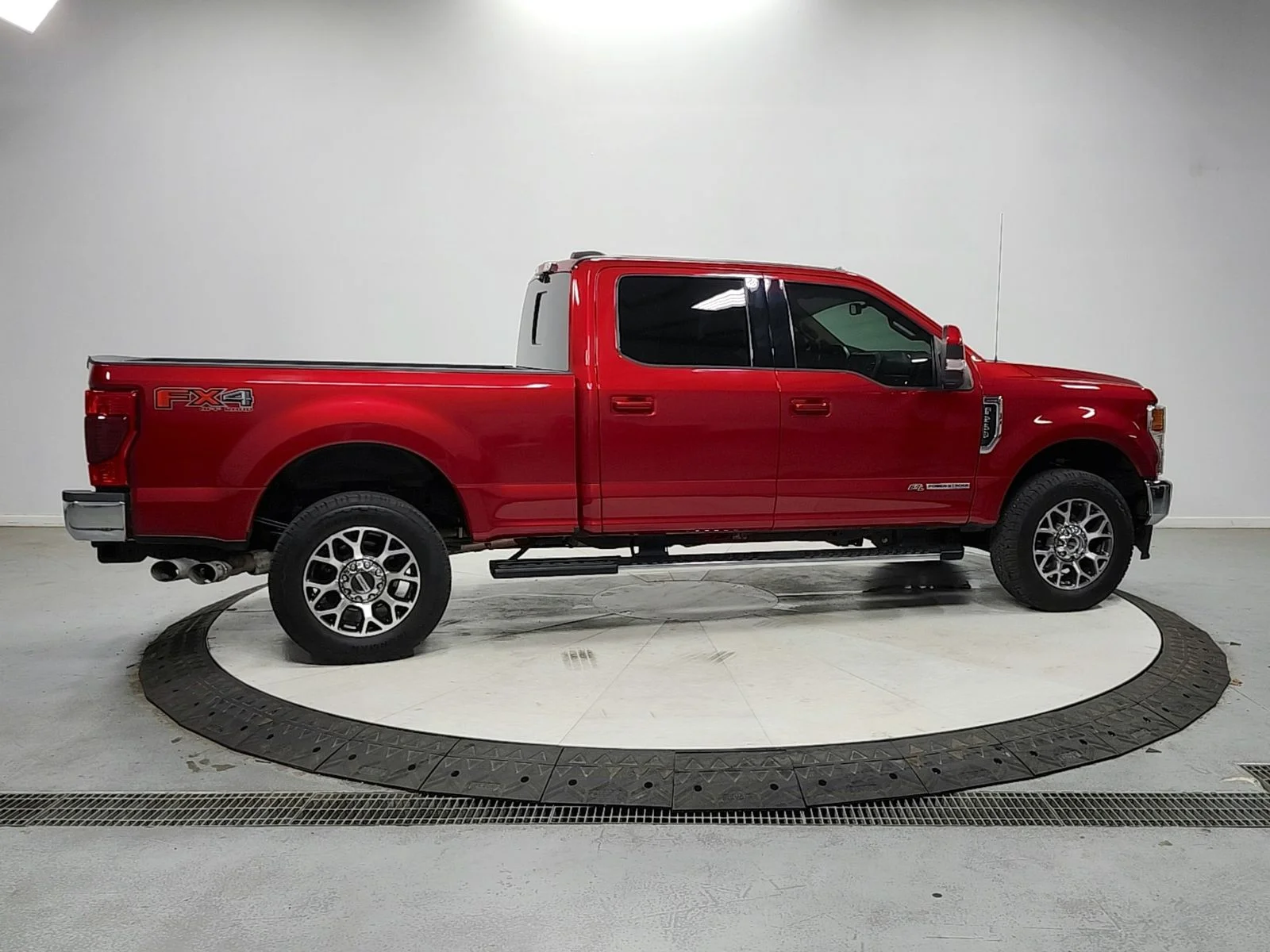 Used 2021 Red Ford Lariat image 8
