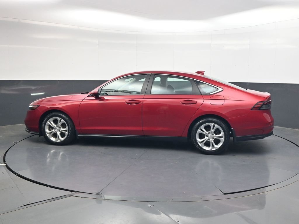Used 2023  Honda LX image 7