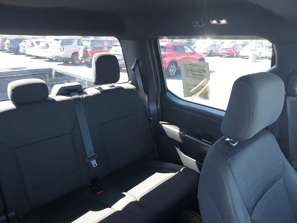 Used 2022 Black Ford XLT image 14