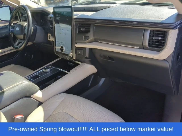 Used 2022 White Ford Platinum image 53