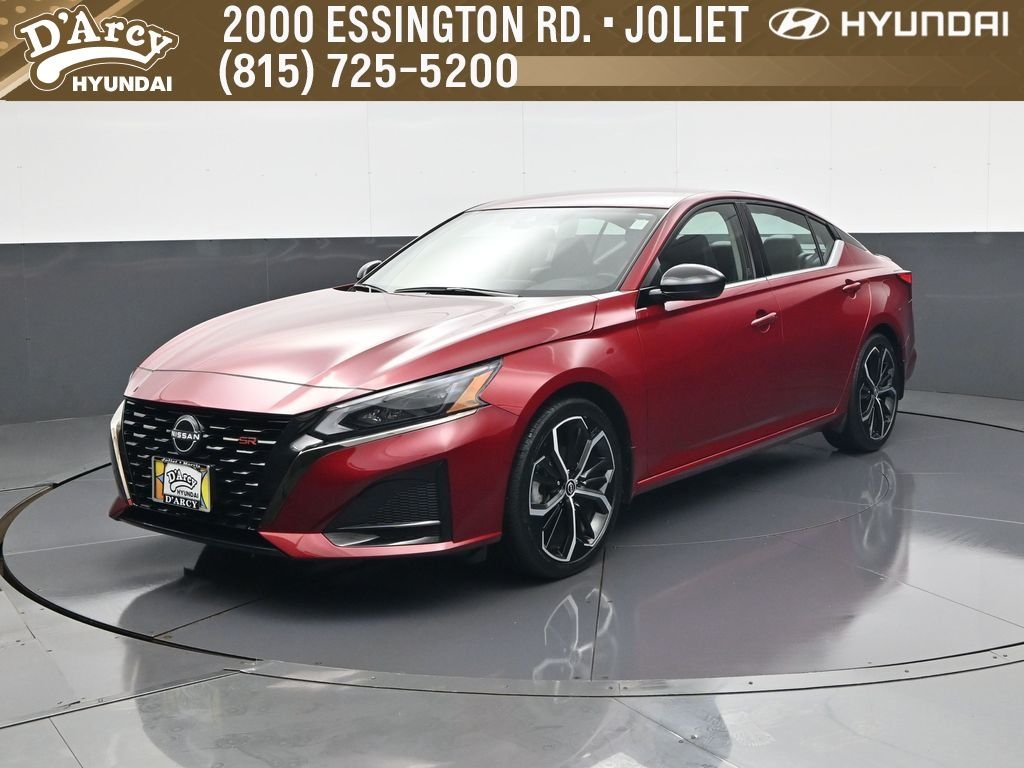2023 Nissan Altima 2.5 SR's photo