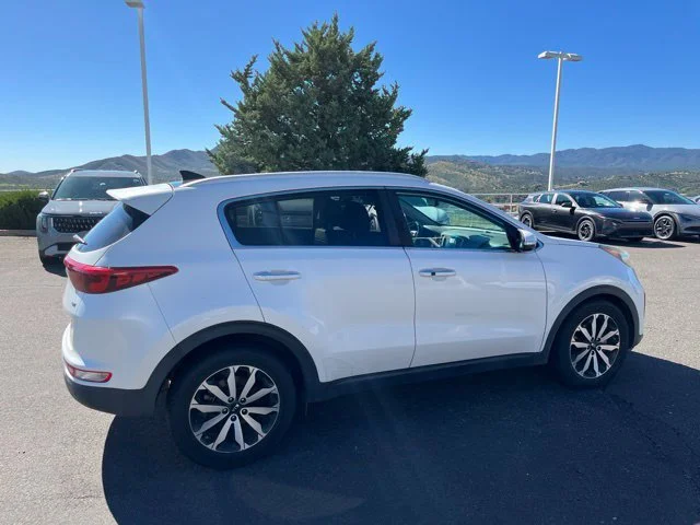 Used 2017 Snow White Pearl Kia EX image 7
