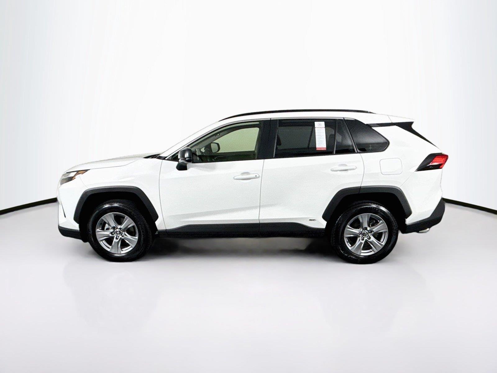 Certified Used 2025 Ice Cap Toyota Hybrid LE image 23