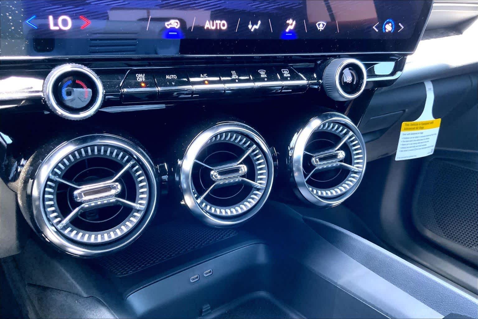 2026 Chevrolet Blazer EV LT - Photo 19