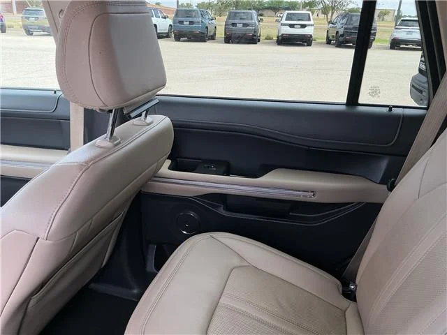Used 2024 Agate Black Metallic Ford Limited 4x2 image 11