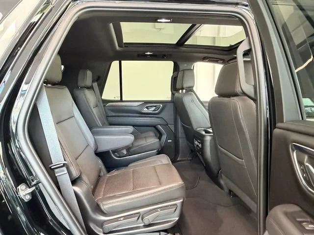 Certified Used 2023 Black Chevrolet High Country image 16