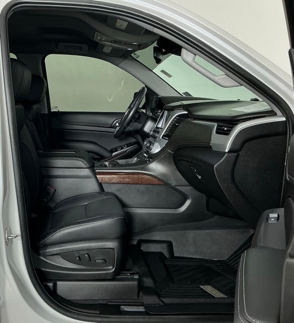 Used 2020 White Frost Tricoat GMC SLT image 27