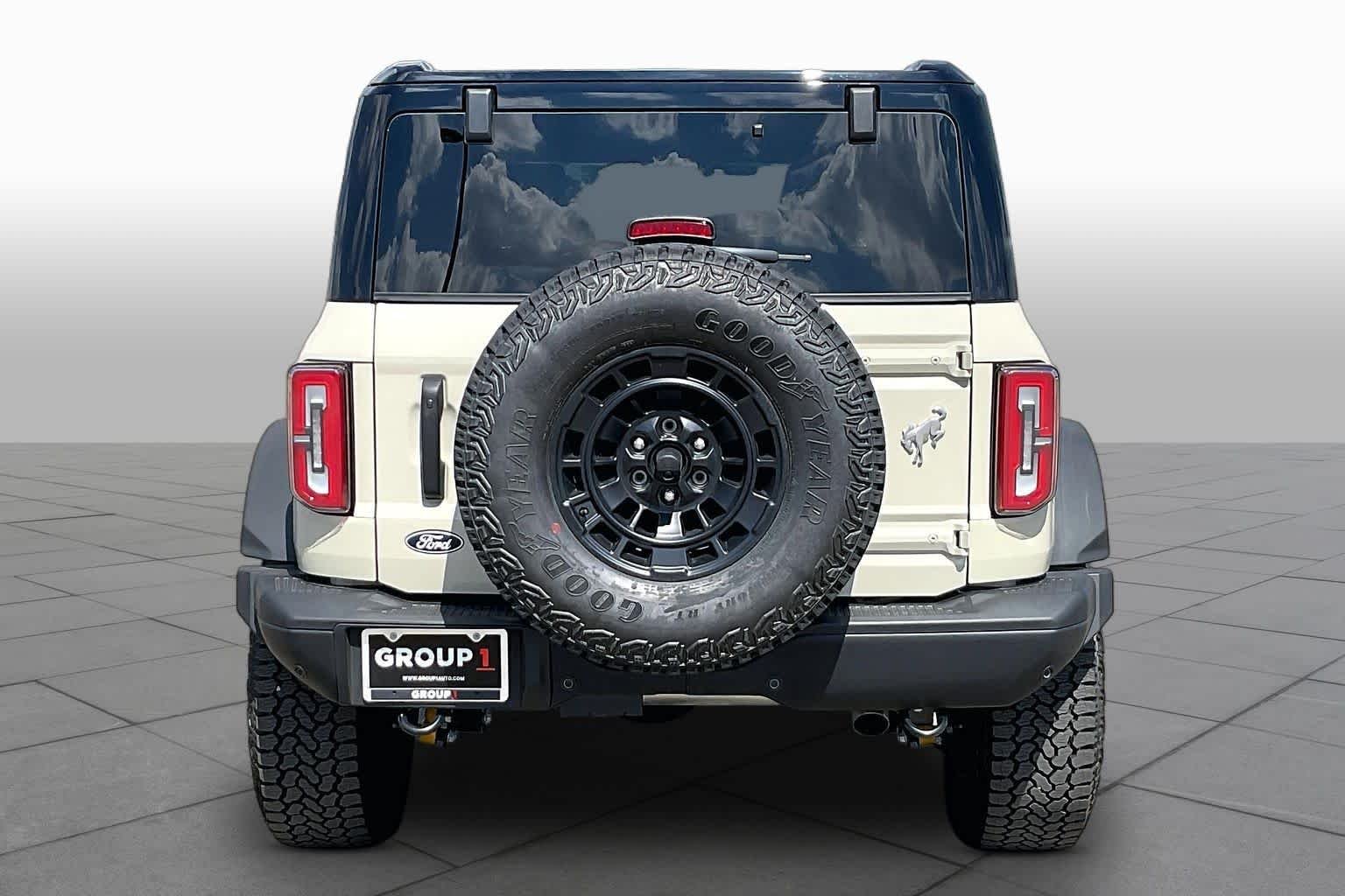 New 2026 Desert Sand Ford Badlands® image 4
