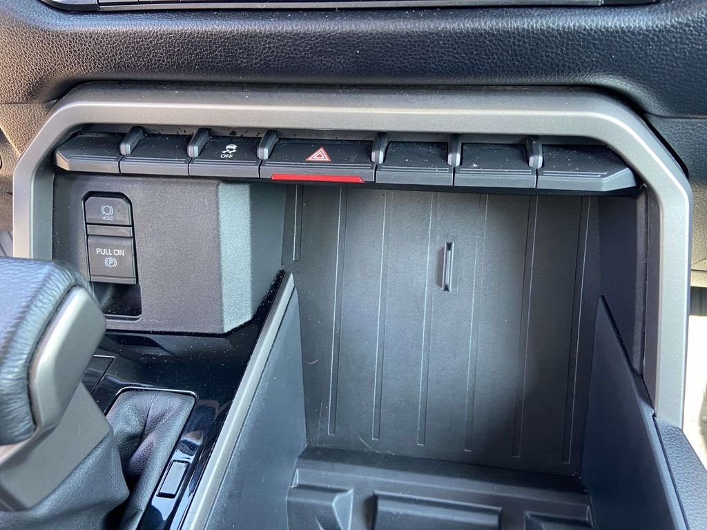 2024 Toyota Tundra SR5 - Photo 20