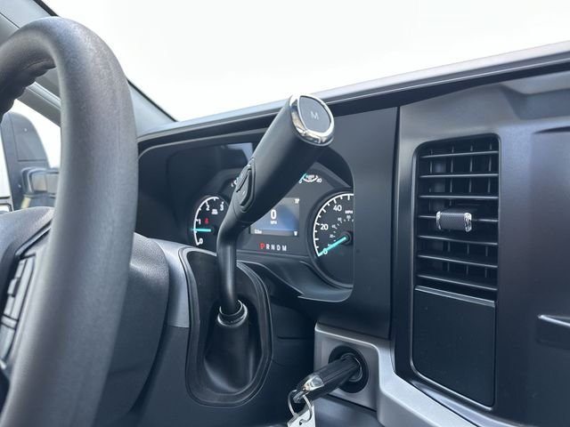 New 2026 Oxford White Ford F-250® XL image 22