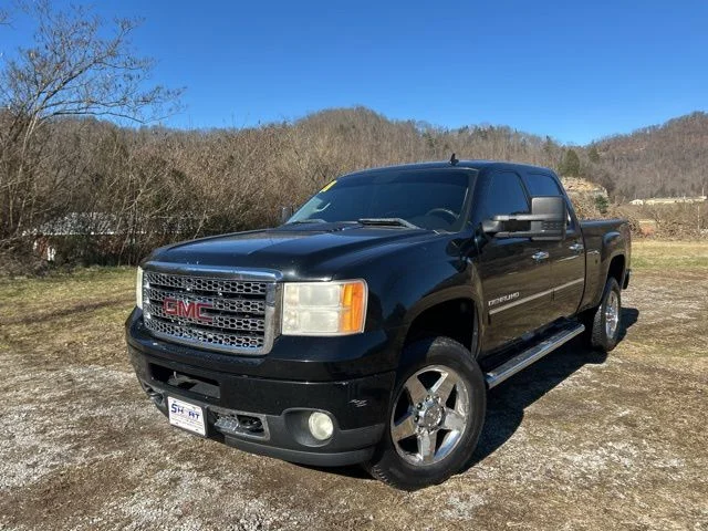 Used 2011 Black GMC Denali image 3