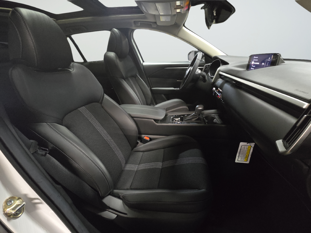 New 2026 Wind Chill Pearl Mazda Preferred image 29