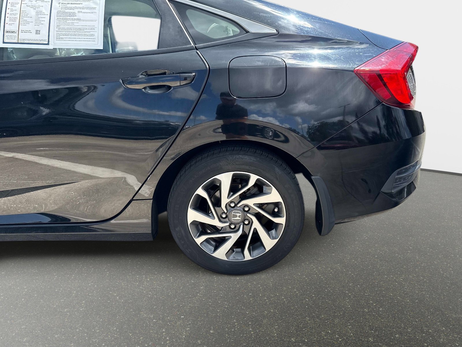 Used 2017 Black Honda EX image 9