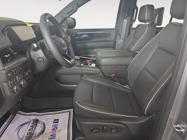 Used 2026 Sterling Gray Metallic Chevrolet Premier image 11
