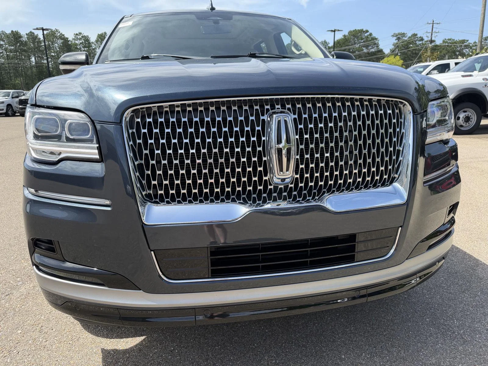 Used 2024 Flight Blue Metallic Clearcoat Lincoln Reserve image 24