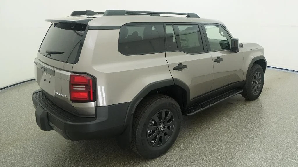 New 2027 Meteor Shower Toyota Land Cruiser image 5