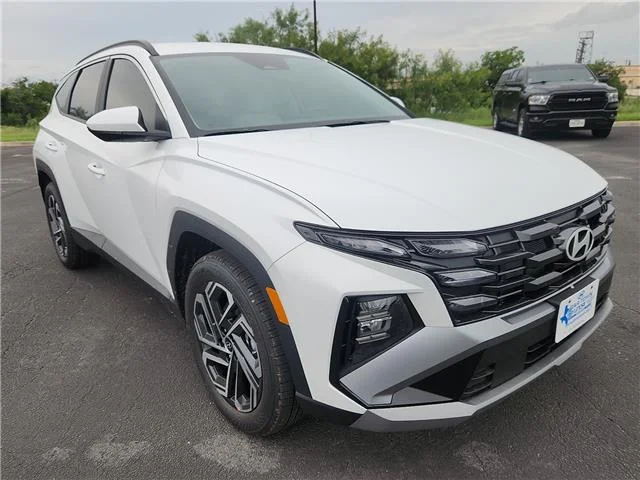 New 2026 Serenity White Pearl Hyundai SEL image 6