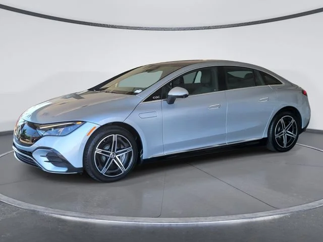 Used 2023 Silver Mercedes-Benz 500 Sedan image 5