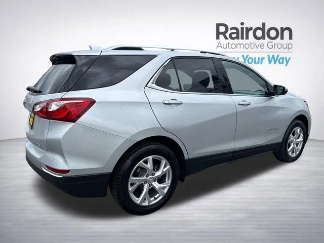 Used 2021 Silver Ice Metallic Chevrolet Premier image 7