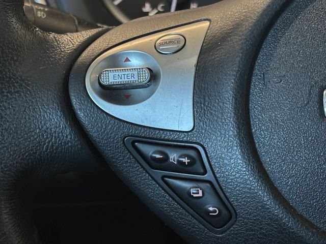 Used 2018 White Nissan SR image 11