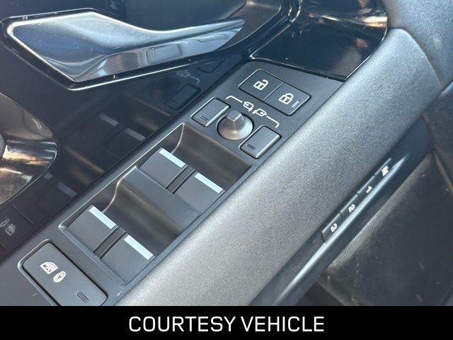 Certified Used 2026 Gray Land Rover S image 15