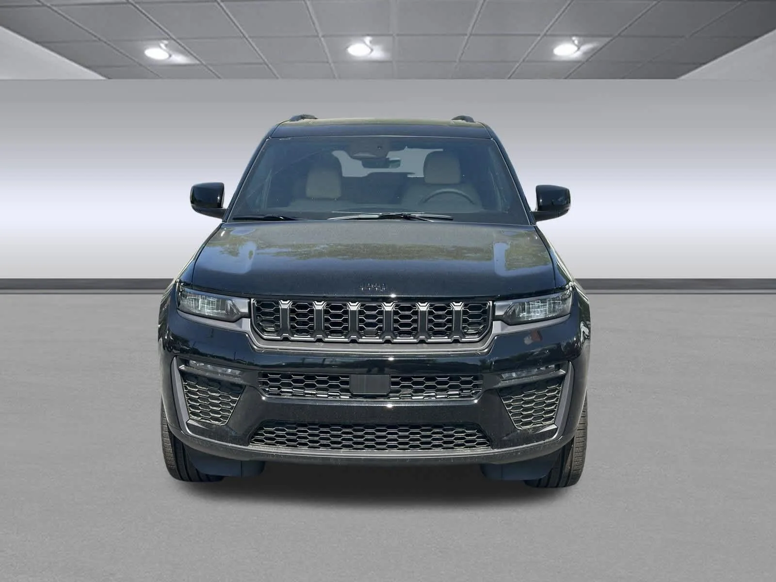 New 2026 Diamond Black Crystal Pearlcoat Jeep Limited image 2