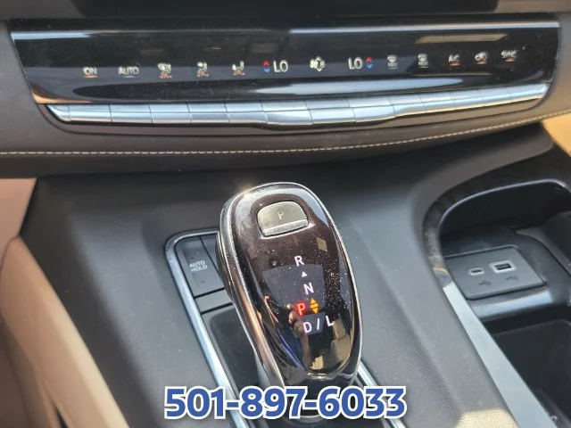Used 2023 Silver Cadillac Premium image 23