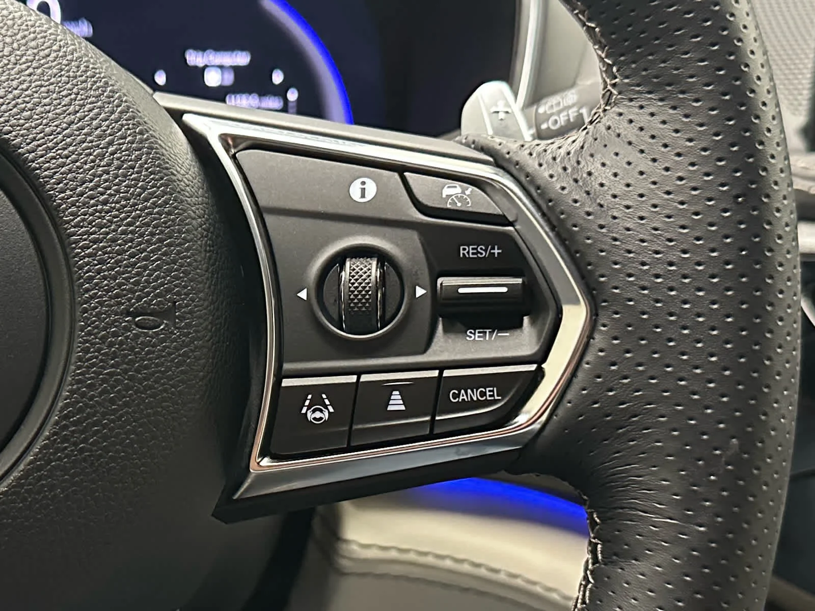 Used 2025 Urban Gray Pearl Acura w/A-Spec Advance Package image 28